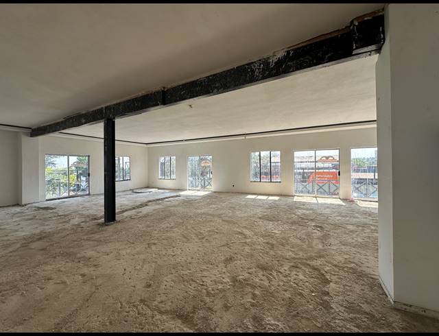 256M² RETAIL TO LET IN PARKMORE